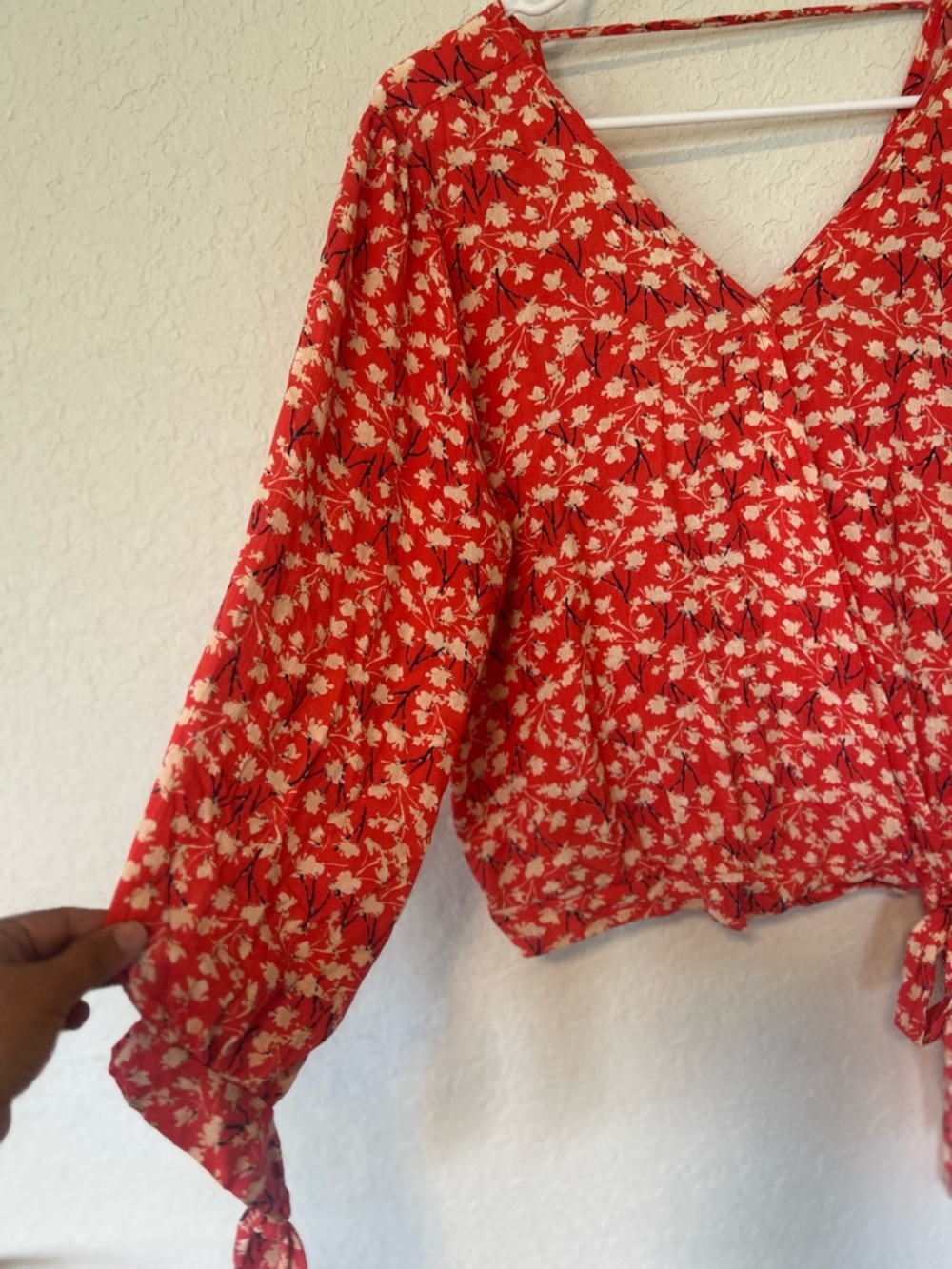 Boho, Folklore Blu Pepper Red Floral V-Neck Tie-Hem Blouse - Picture 3 of 7
